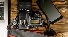 The Showdown Smartphone vs DSLR Cameras image