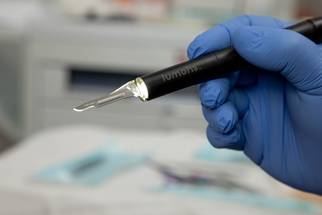 Lumohs George Tiemann and Company Join Forces to Distribute Lumohs Illuminating Device image