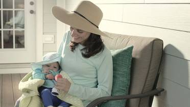AAD Survey Parents Get the Importance of Sunscreen for their Kids image